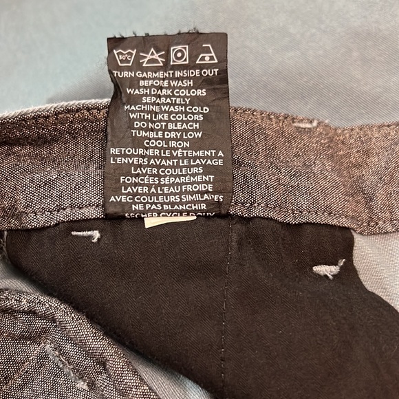 Billabong Carter Stretch Shorts, size 28 - Picture 5 of 7